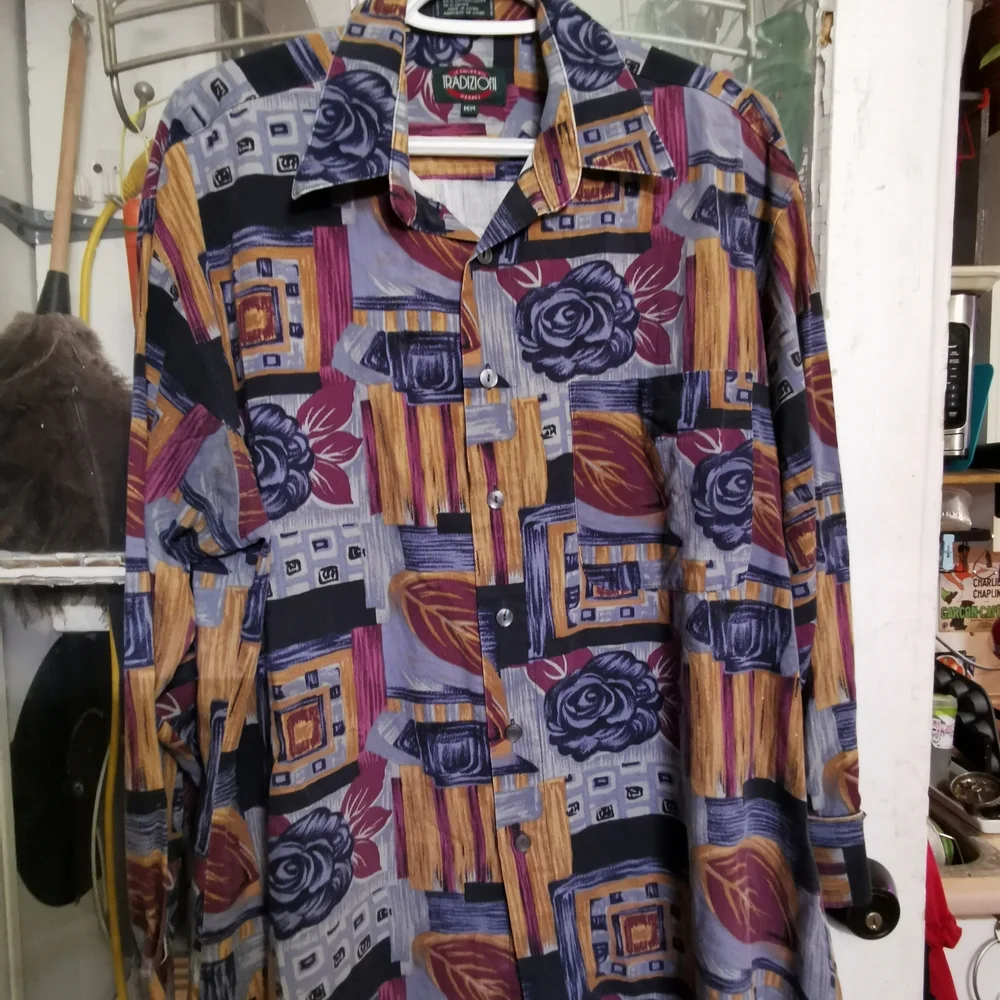 Women's Multicolor Patterned Top - Picture 1 of 3